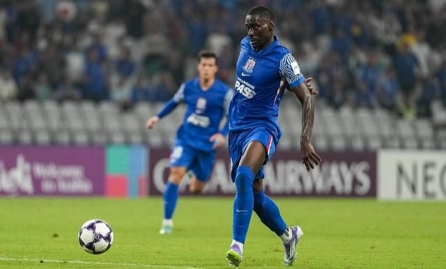 申花, 斯卢茨基还, 大胜