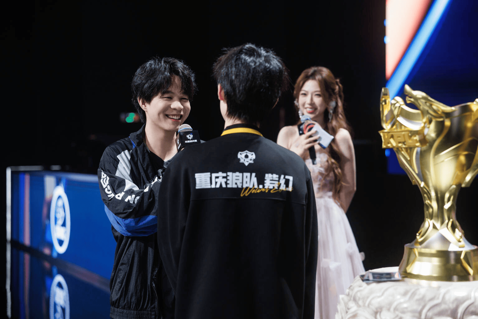 无所畏惧是, alt, alt